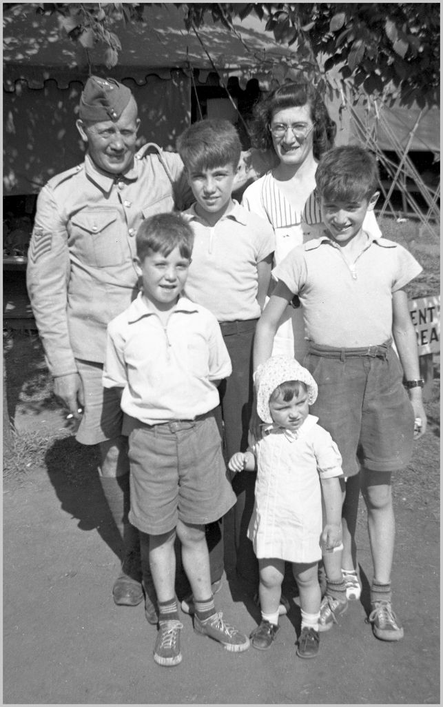 army5©Virginia Spencer, thepurpledogpaintingblog, 2013