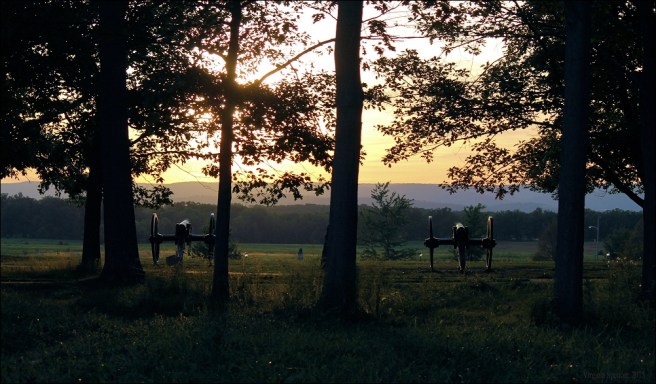 gettysburg sunset cannon memorial